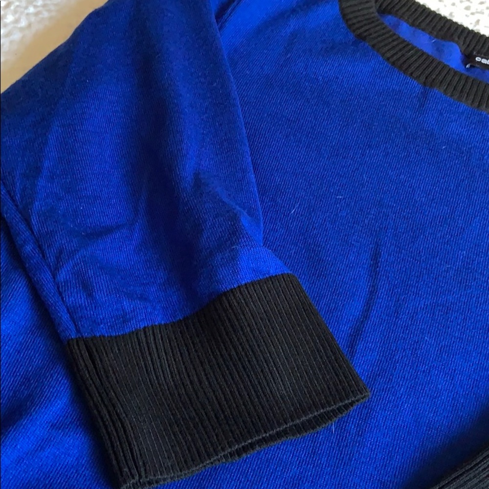 Sweater - Picture 3 of 3